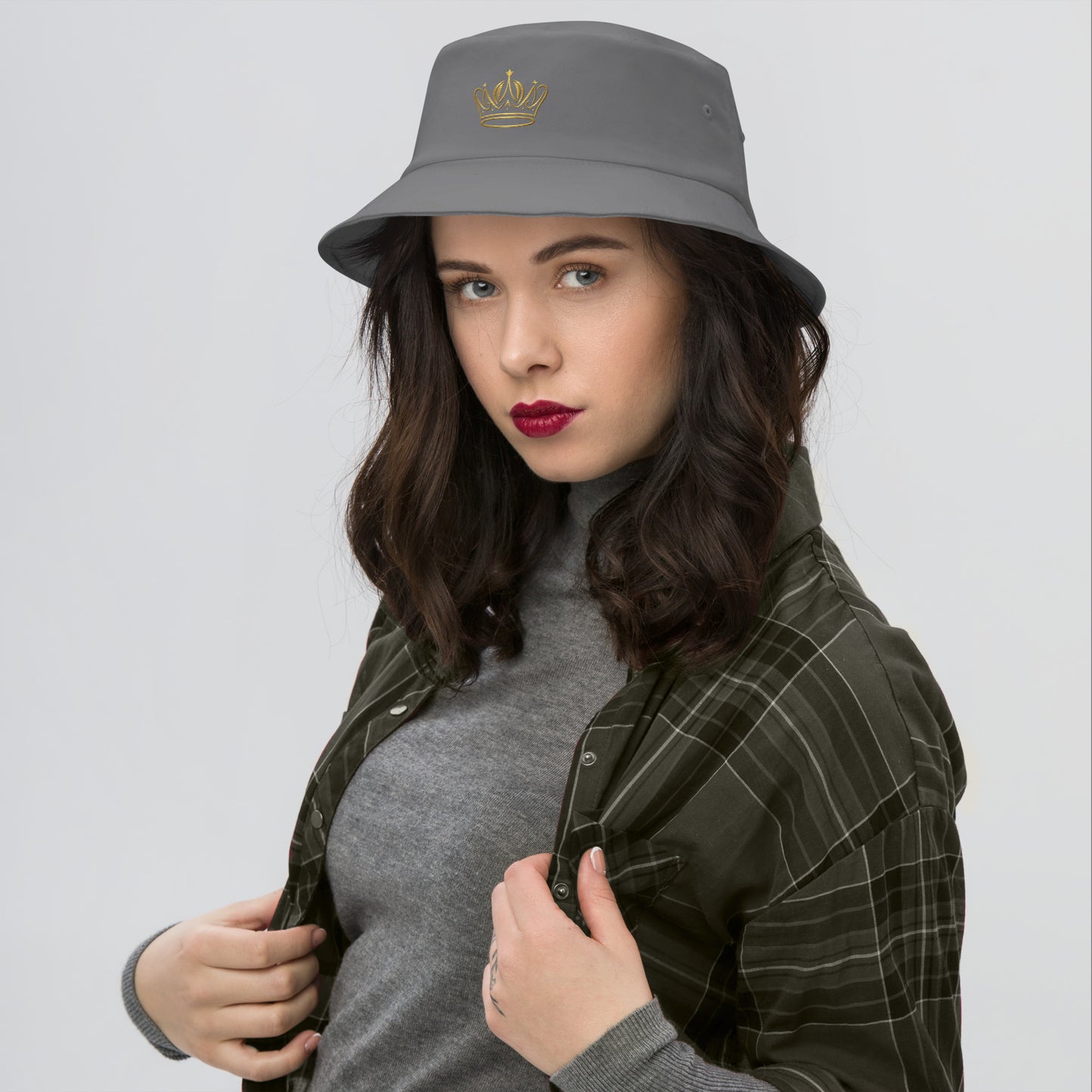 Old School Bucket Hat – Embroidered Vintage Style
